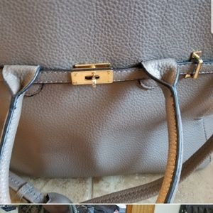 Large Tan Bag. Worn Once. PU Leather. Like New